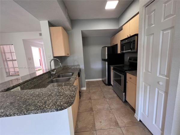 Aventine At Miramar, 2400 Centergate Dr #102, Miramar, Florida 33025, image 2