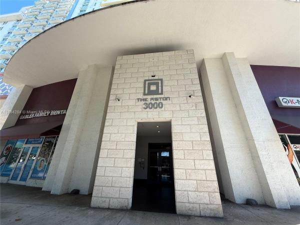 The Aston, 3000 Coral Way #1117, Miami, Florida 33145, image 1