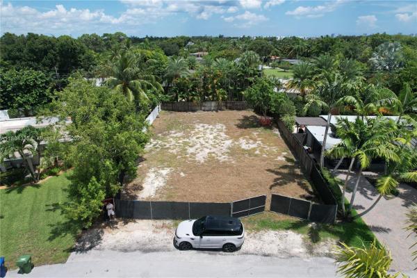Sunset Manors, 43 NE 26th Ct, Wilton Manors, Florida 33334, image 1