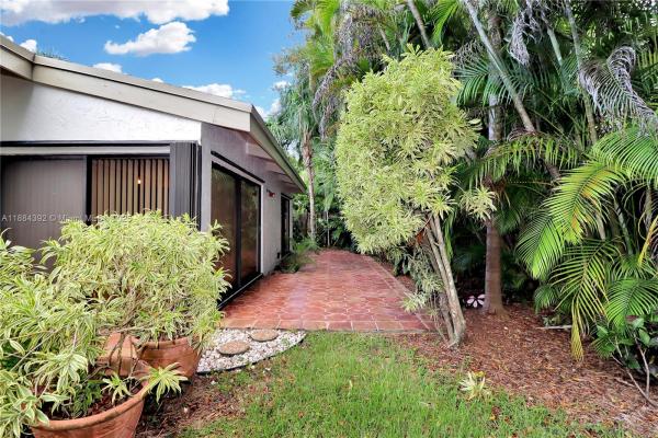 Pepperwood, 9220 SW 78th Ct, Kendall, Florida 33156, image 3