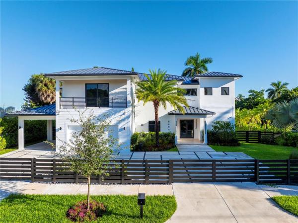 6401 SW 84th St, Unincorporated Dade County, Florida 33143, image 1