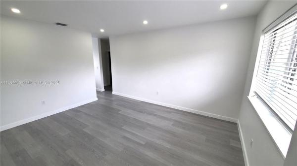 Douglas, 215 Zamora Ave #10, Coral Gables, Florida 33134, image 1