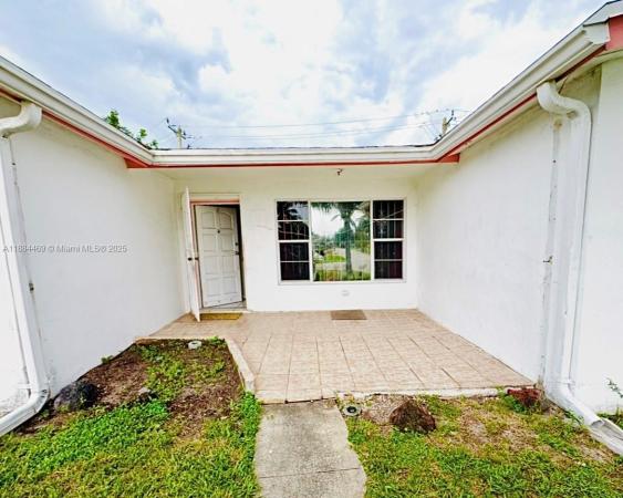 North Gate Estates, 3610 NW 32nd St, Lauderdale Lakes, Florida 33309, image 2