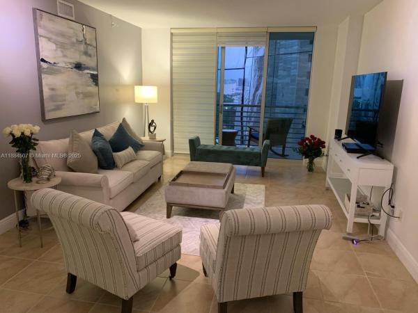 One Miami East, 335 S Biscayne Blvd #1600, Miami, Florida 33131, image 1