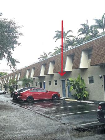 Coral Reef Townhouses, 15389 S Dixie Hwy #42, Palmetto Bay, Florida 33157, image 1