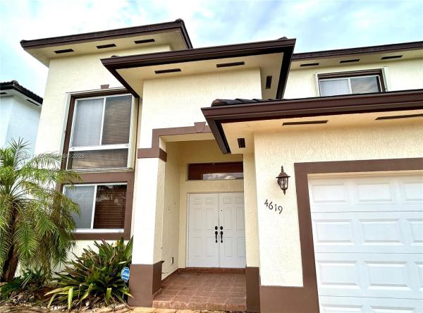 4619 SW 164th Pl, Unincorporated Dade County, Florida 33185, image 1