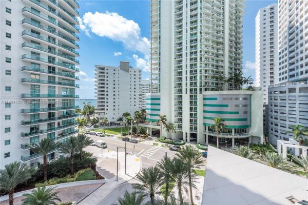 Brickell House, 1300 Brickell Bay Dr #806, Miami, Florida 33131, image 1