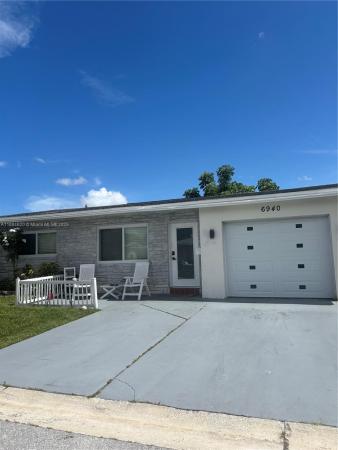 Paradise Gardens 3, 6940 NW 17th St, Margate, Florida 33063, image 1