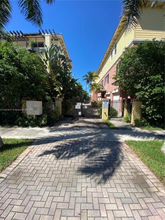 Waverly Place, 1117-1145 SW 1 St, Fort Lauderdale, Florida 33312, image 1