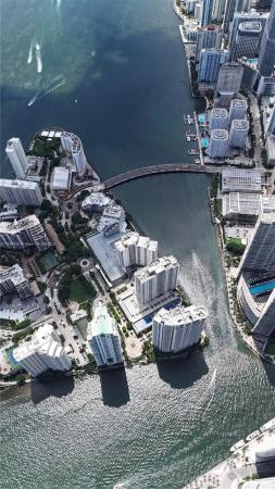 Carbonell, 901 Brickell Key Blvd #3605, Miami, Florida 33131, image 2