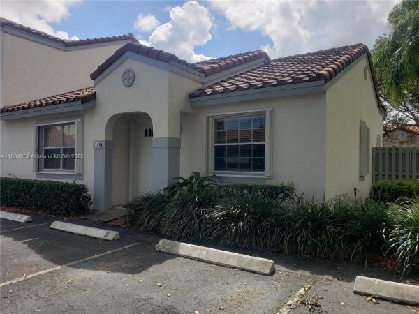 Village Homes At Country Isles, 1494 Springside Dr, Weston, Florida 33326, image 1