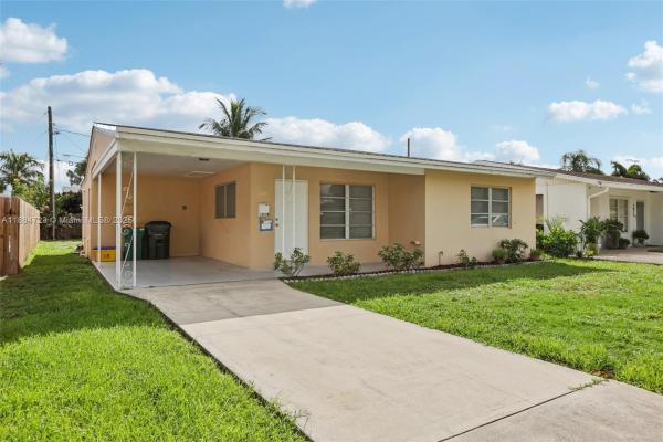 North Lake Worth, 1828 N J St, Lake Worth Beach, Florida 33460, image 2