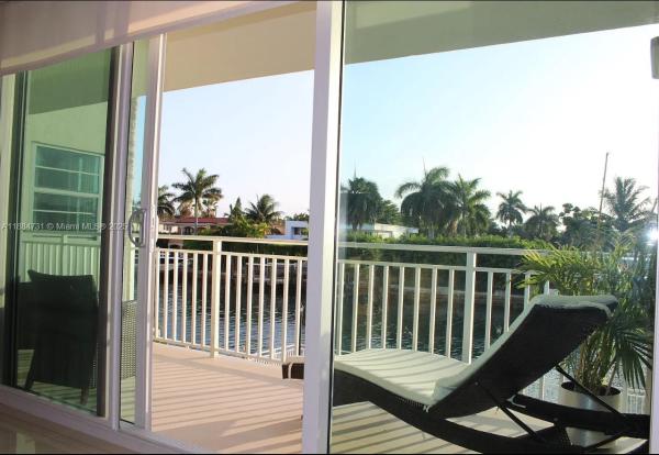 St Regis, 9500 W Bay Harbor Dr #2B, Bay Harbor Islands, Florida 33154, image 1