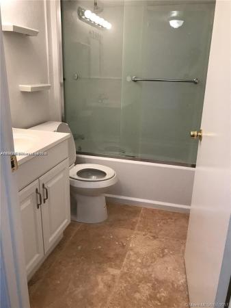 10288 NW 9 Street Cir #205, Unincorporated Dade County, Florida 33172, image 1