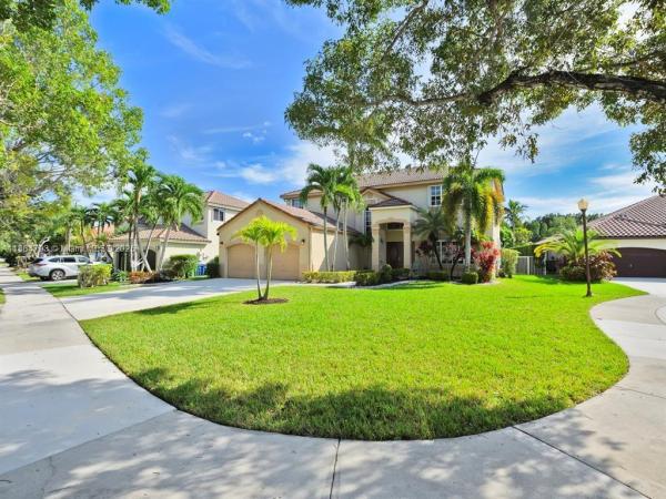 Verona Lake, 762 Verona Lake Dr, Weston, Florida 33326, image 1
