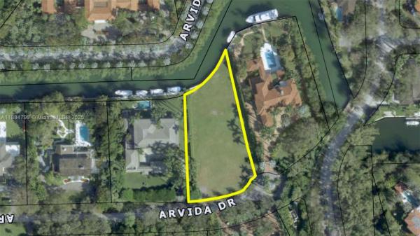 9175 Arvida Dr, Coral Gables, Florida 33156, image 1