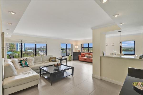 The Summit, 1201 S Ocean Dr #611N, Hollywood, Florida 33019, image 2