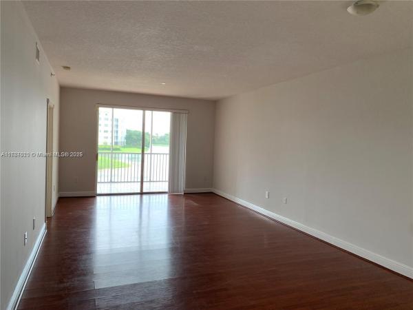 Captiva At Doral Isles, 10730 NW 66th St #203, Doral, Florida 33178, image 2