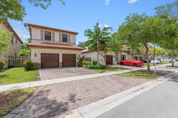 Barbados At Oasis, 158 NE 23rd Ter, Homestead, Florida 33033, image 2