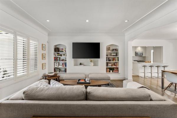 Nautilus, 4397 N Michigan Ave, Miami Beach, Florida 33140, image 1