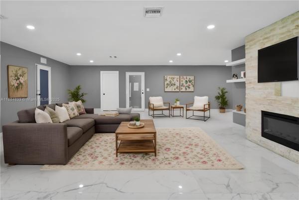 Rolling Oaks Estates, 18200 SW 48th St, Southwest Ranches, Florida 33331, image 1