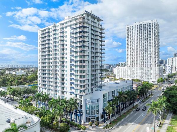 1800 Biscayne Plaza, 275 NE 18th St #1705, Miami, Florida 33132, image 1