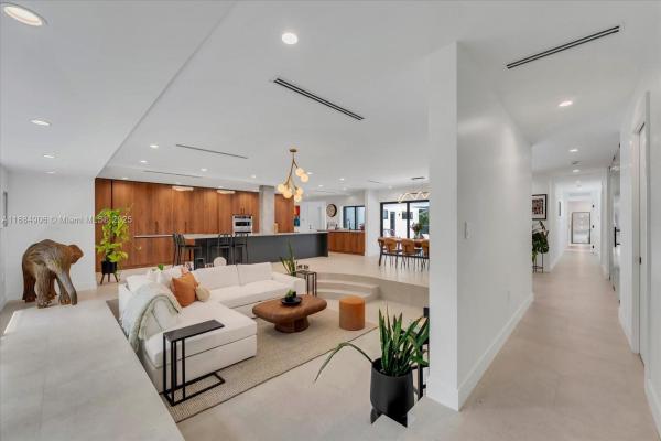 Biltmore, 3111 Anderson Rd, Coral Gables, Florida 33134, image 1