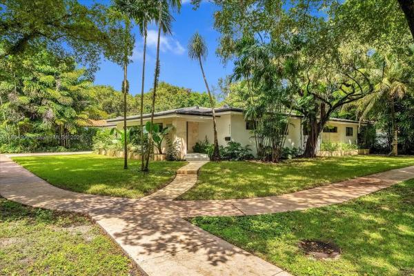 Biltmore, 3111 Anderson Rd, Coral Gables, Florida 33134, image 3