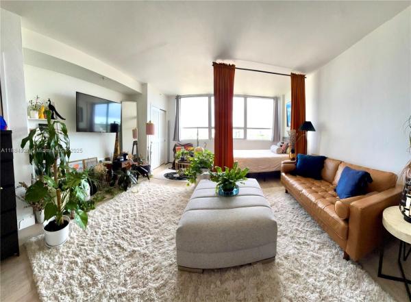 Flamingo South Beach, 1500 Bay Rd #810S, Miami Beach, Florida 33139, image 1