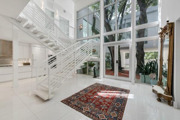 Pomona, 3861 Kumquat Ave, Miami, Florida 33133, image 3