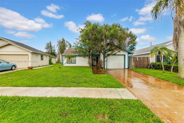Lakeside Green, 4570 Brook Dr, West Palm Beach, Florida 33417, image 1
