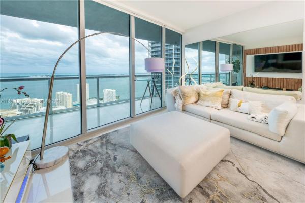 Icon Brickell Tower 1, 465 Brickell Ave #4705, Miami, Florida 33131, image 1