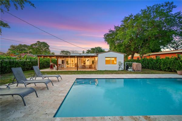 1360 NE 138th St, Miami, Florida 33161, image 1