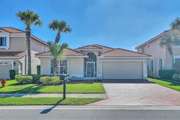 Coral Chase, 18350 Coral Sands Way, Boca Raton, Florida 33498, image 1