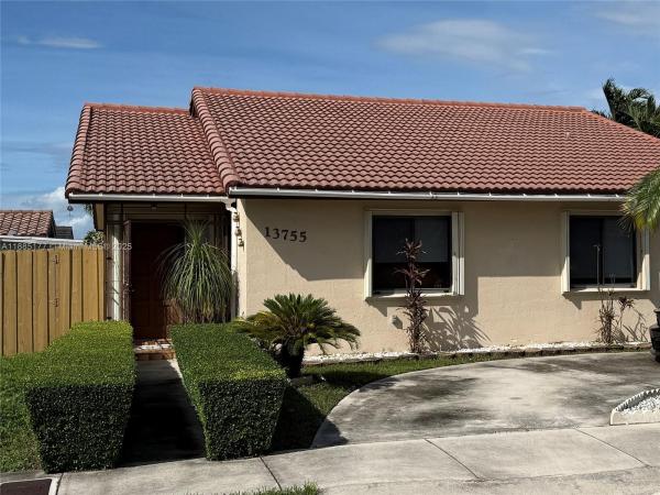 13755 SW 23rd Ter, Unincorporated Dade County, Florida 33175, image 1