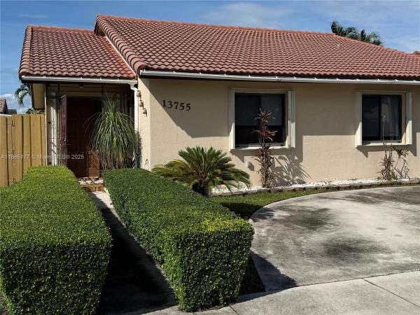 13755 SW 23rd Ter, Unincorporated Dade County, Florida 33175, image 3