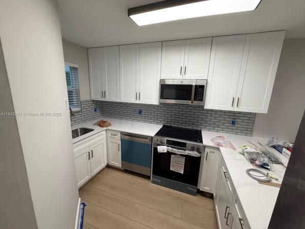 101 NE 8th Ave #2, Fort Lauderdale, Florida 33301, image 1