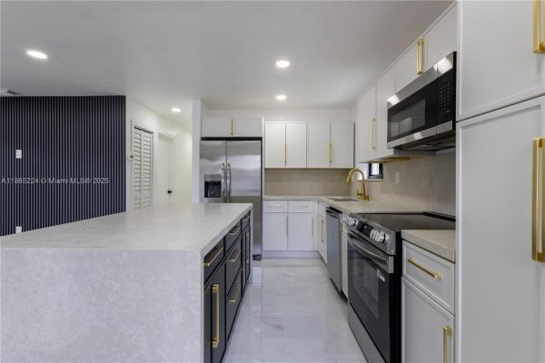 1781 NW 94th St, Miami, Florida 33147, image 1