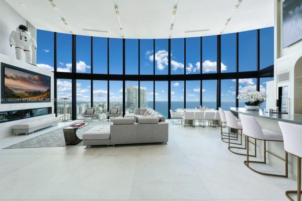 Porsche Design Tower, 18555 Collins Ave #4405, Sunny Isles Beach, Florida 33160, image 1