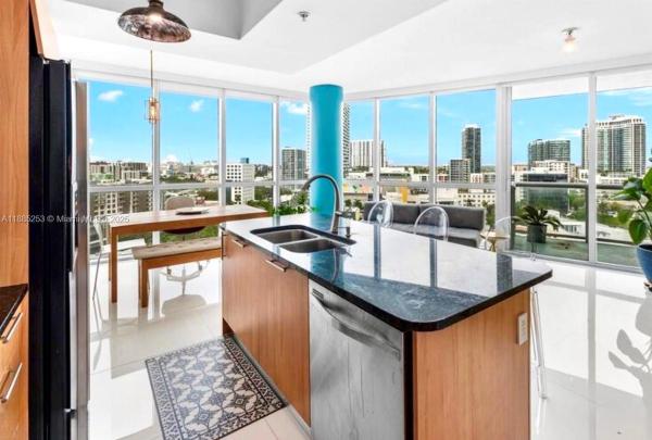 Platinum, 480 NE 30th St #1607, Miami, Florida 33137, image 1