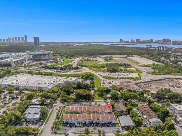 Clairemont Village, 2050 NE 140th St #1, North Miami Beach, Florida 33181, image 3