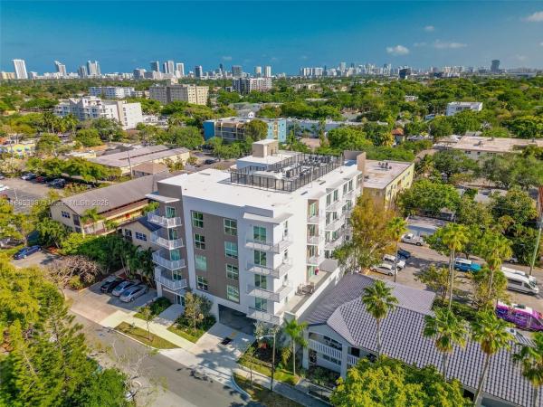 Aesthetic Apartments, 1938 Jackson St #306, Hollywood, Florida 33020, image 1