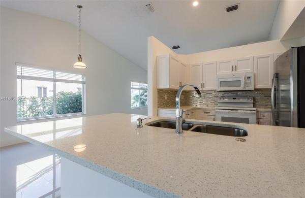 Mahogany Ridge, 4295 Greenbriar Ln, Weston, Florida 33331, image 1