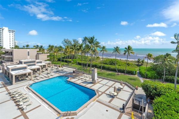 Tidemark At Key Colony, 201 Crandon Blvd #444, Key Biscayne, Florida 33149, image 2