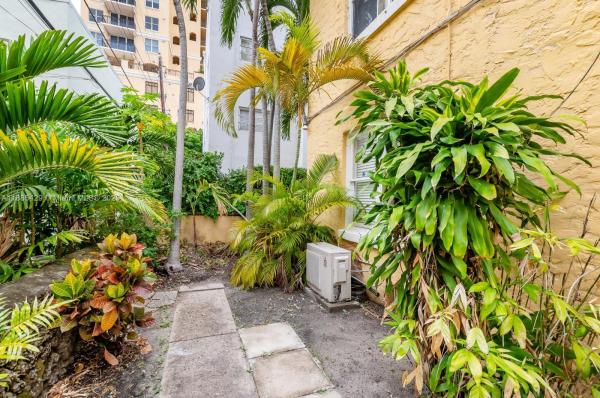 Mendoza, 126 Mendoza Ave #5, Coral Gables, Florida 33134, image 1