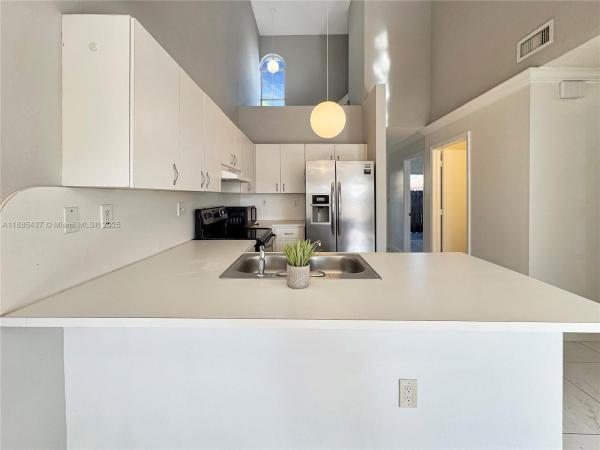 3834 SW 153rd Pl, Miami, Florida 33185, image 3
