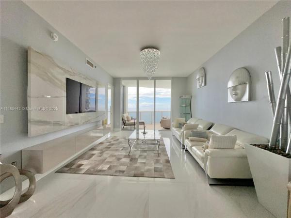 Tdr Tower 2, 15901 Collins Ave #2406, Sunny Isles Beach, Florida 33160, image 2