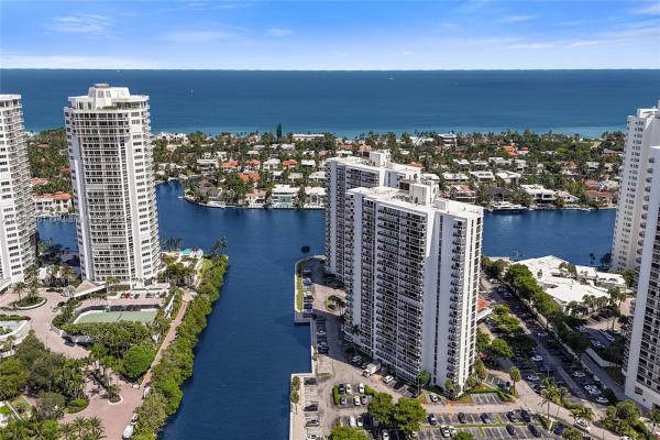 Waterview 1, 20505 E Country Club Dr #2233, Aventura, Florida 33180, image 3