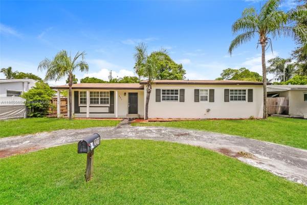Boulevard Heights, 221 N 65th Way, Hollywood, Florida 33024, image 1
