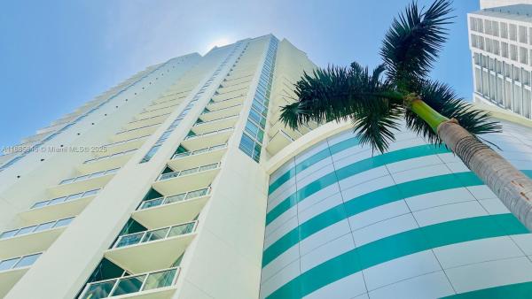 The Emerald At Brickell, 218 SE 14th St #1504, Miami, Florida 33131, image 1
